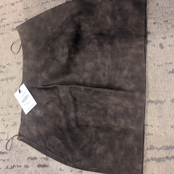 NWT Nakedvice Kinsey Brown Vegan Leather Mini Skirt - Picture 4 of 8